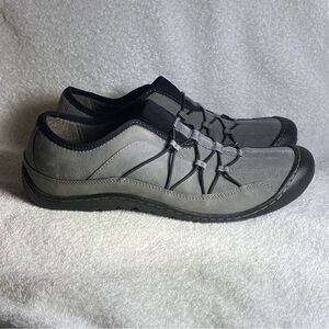 Clark Shoes Women’s Size 7 Slip On‎ Black Gray Loafers